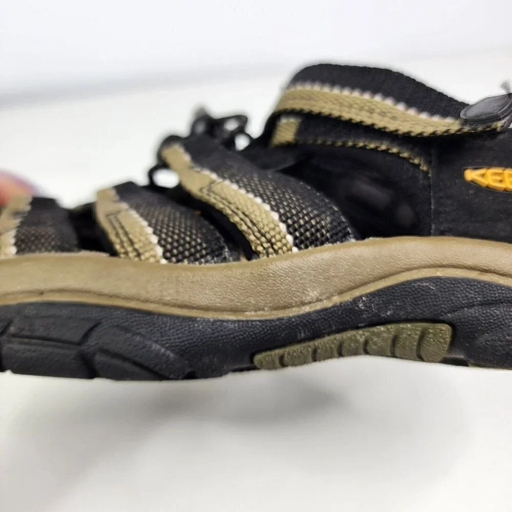 Youth KEEN NEWPORT H2 Waterproof Hiking Sandals SIZE 2 US‎ 34 EU Brown